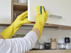 Deep Cleaning Your Kitchen