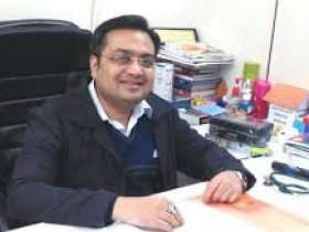Dr Vibhu Kawatra