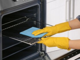 Easy Oven Cleaning Tips