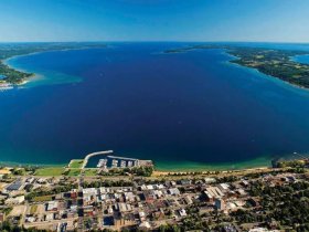 Traverse Bay Area