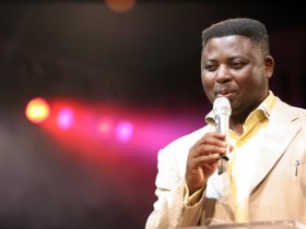 Pastor Matthew Ashimolowo