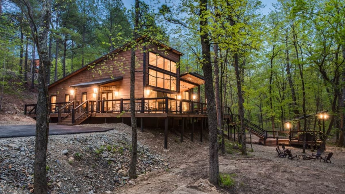 Cabin in Broken Bow & Beavers Bend | Rus